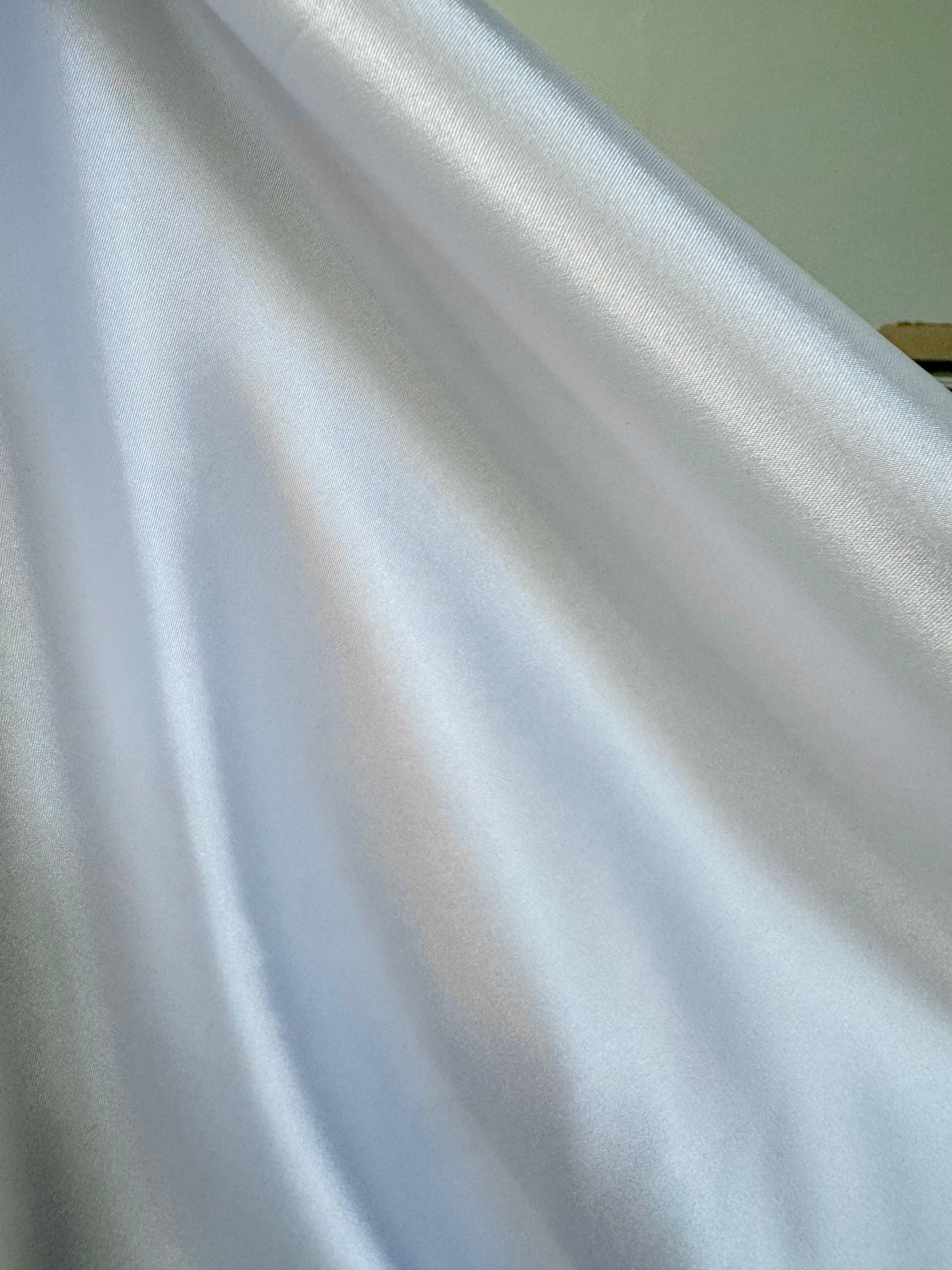 SILKY SATIN